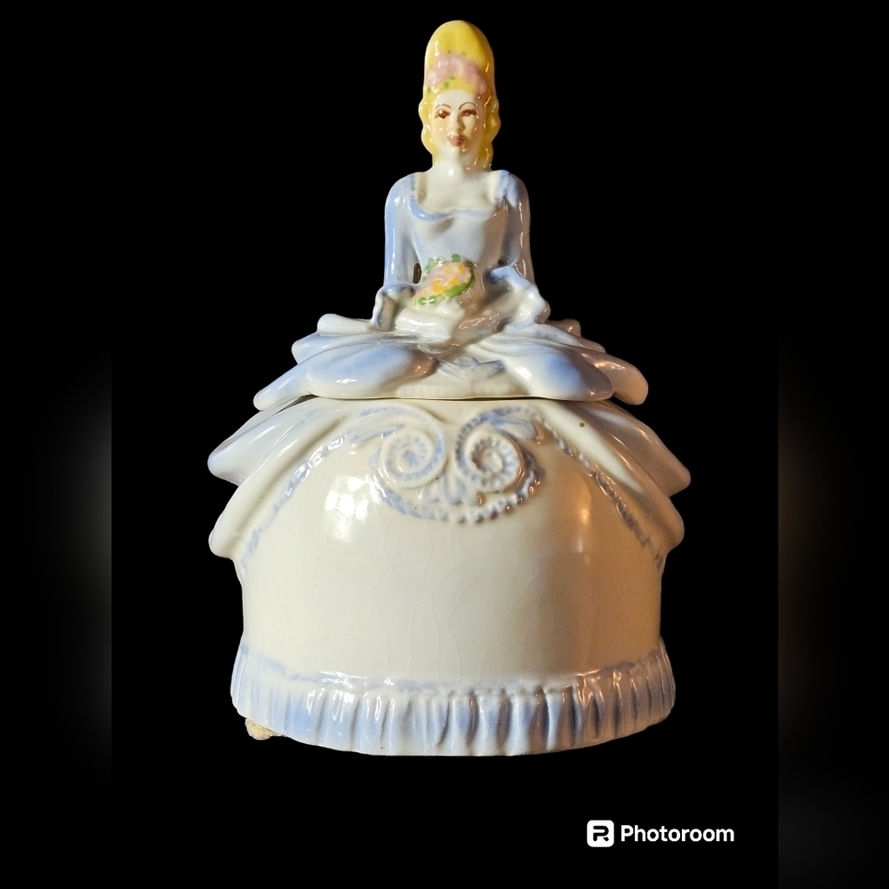 Antique jewelry ring or Trinket box music box Victorian lady. - Picture 3 of 11